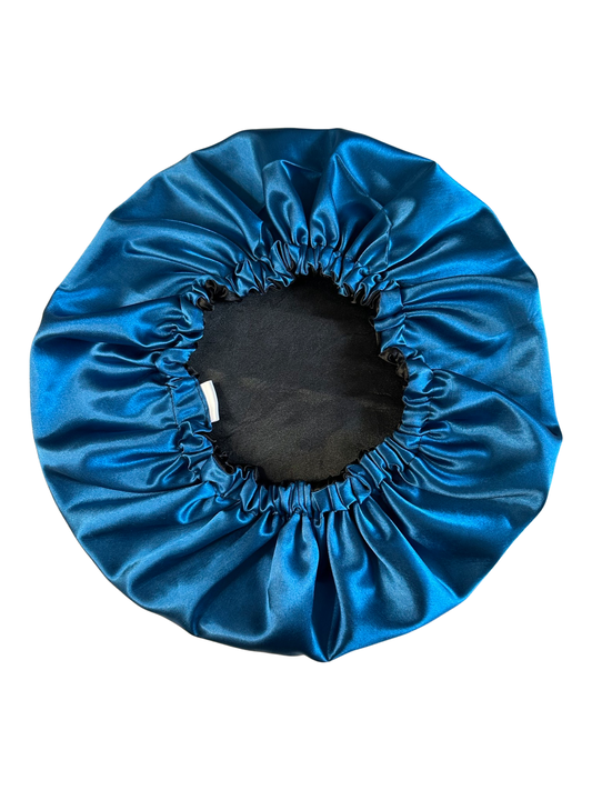 Bonnet en satin réversible|Bleu nuit